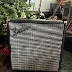 Fender Bass Guitar Amplifier Rumble 25 