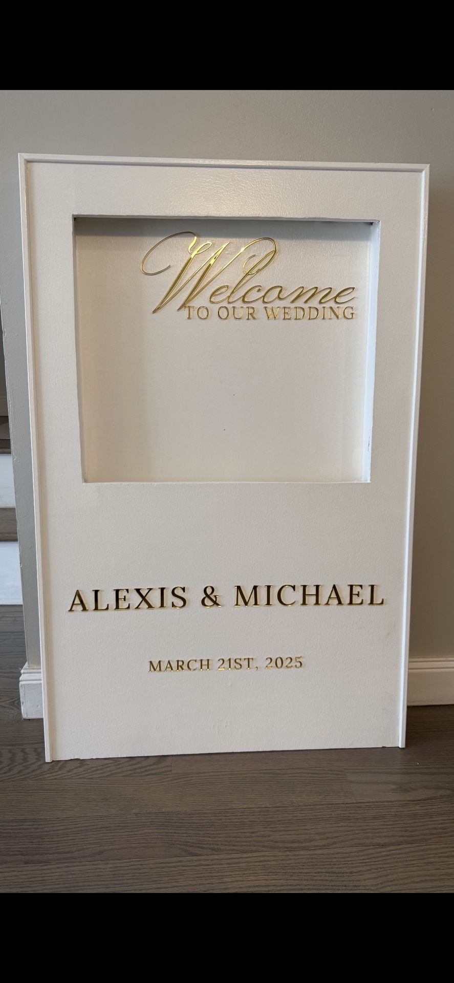 Wooden Welcome Sign