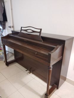 Free Piano