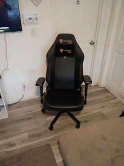 Secret Lab Computer Chair