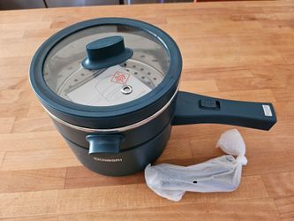 EKNOSRI Electric Hot Pot with Steamer .Cash  only.PU Santa Clarita, CA,91350.