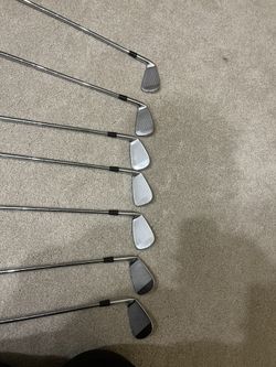 King Cobras 2017, 4-pw Good Condition Fairly New Grips 