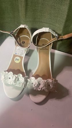 White Mountain heels
