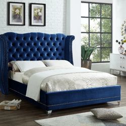 MS Gracie Queen Size Tufted Velvet Platform Bed