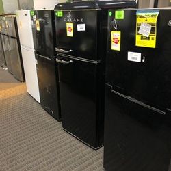 Thomson, Magic Chef and Galanz Top Freezer Refrigerators