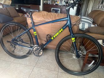 Trek.  verve   3.  18 Velocity. Almost new.