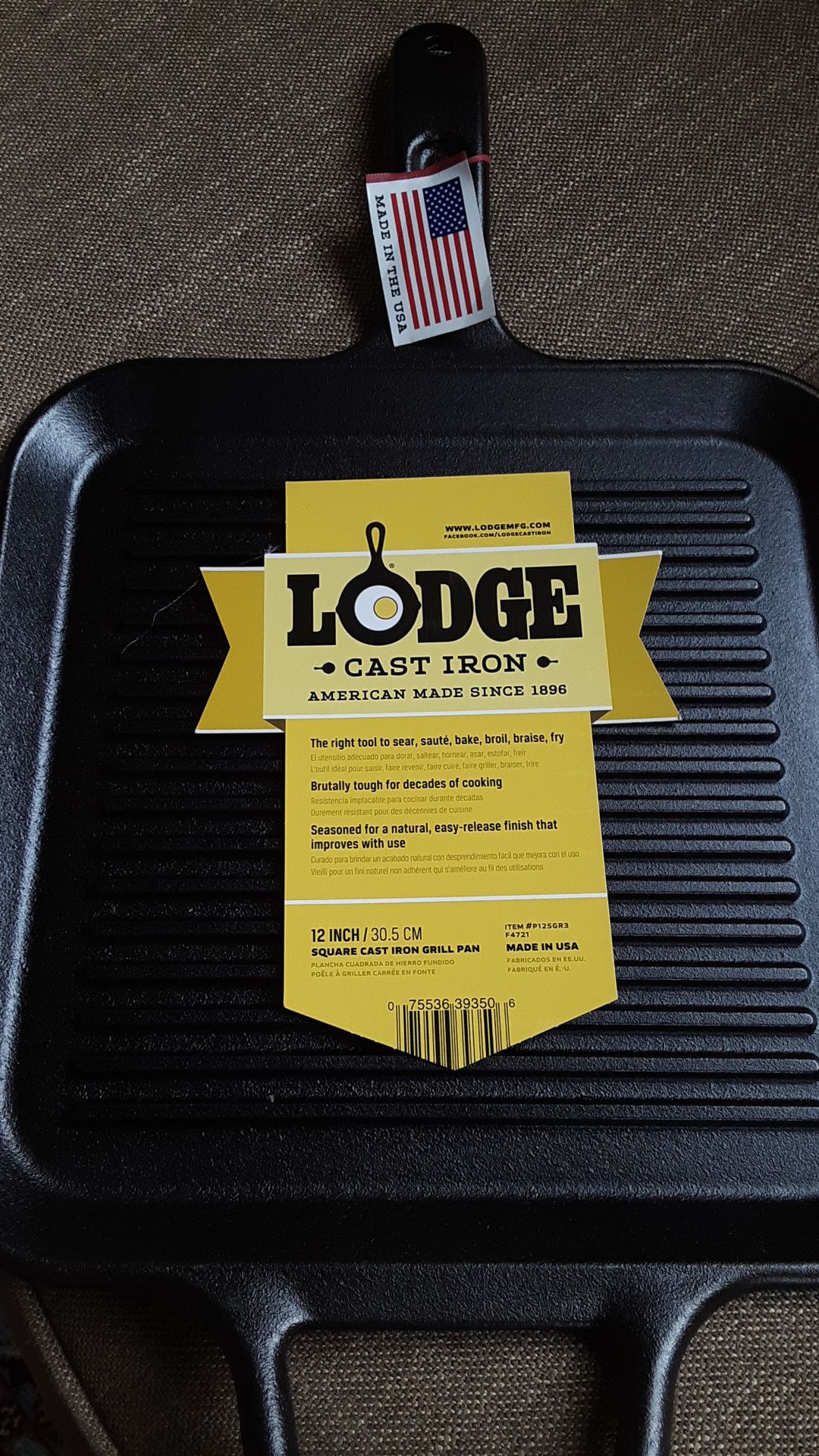 Brand New***Large griddle cast iron pan
