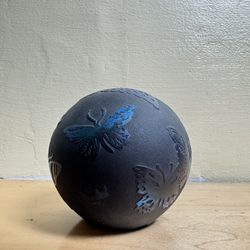 Lundberg Studios Art Glass Paperweight – Signed Butterfly Design – 1992