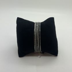 LADIES BRACELET 14KWG WITH DIAMONDS