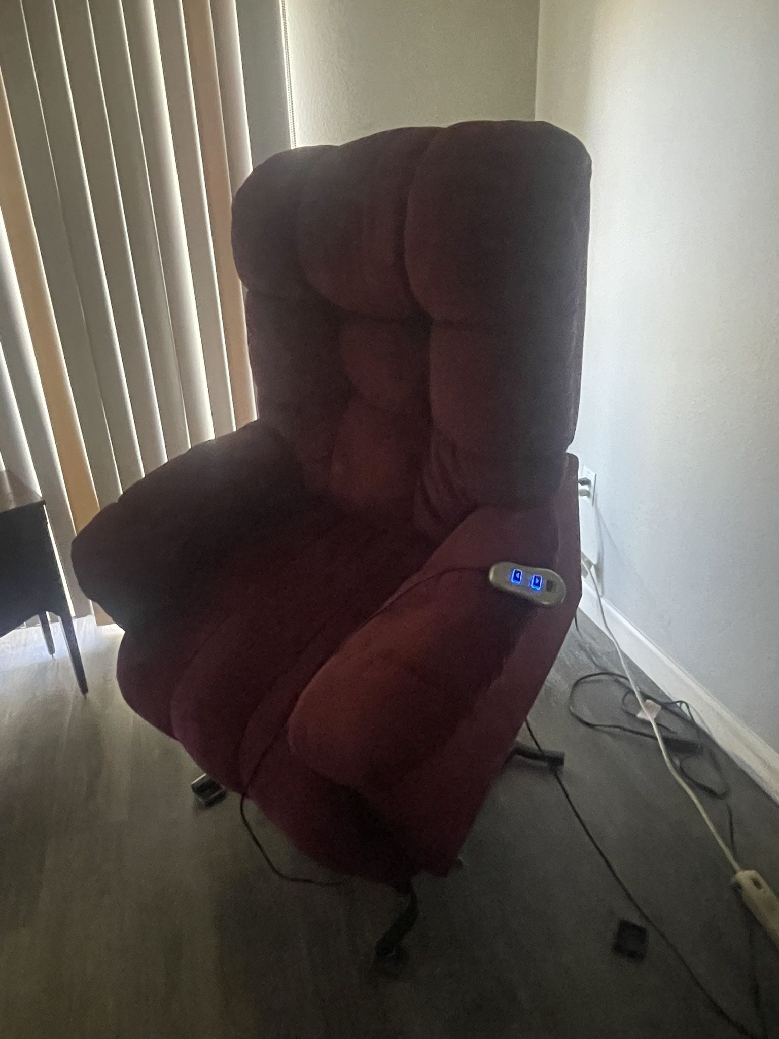 Electric Lift Chair - Red