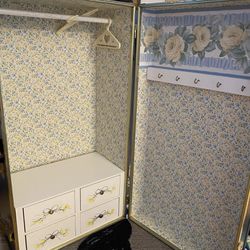 Doll Clothes Trunk 