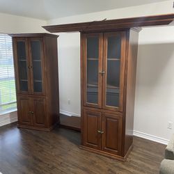 China Or Hutch Cabinet 