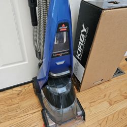 New Cond BISSEL SHAMPOO CARPET CLEANING SHAMPOO  , WORKS EXCELLENT  , AMAZING POWER SUCES  , IN THE BOX 