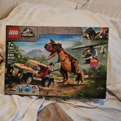 LEGO JURASSIC WORLD