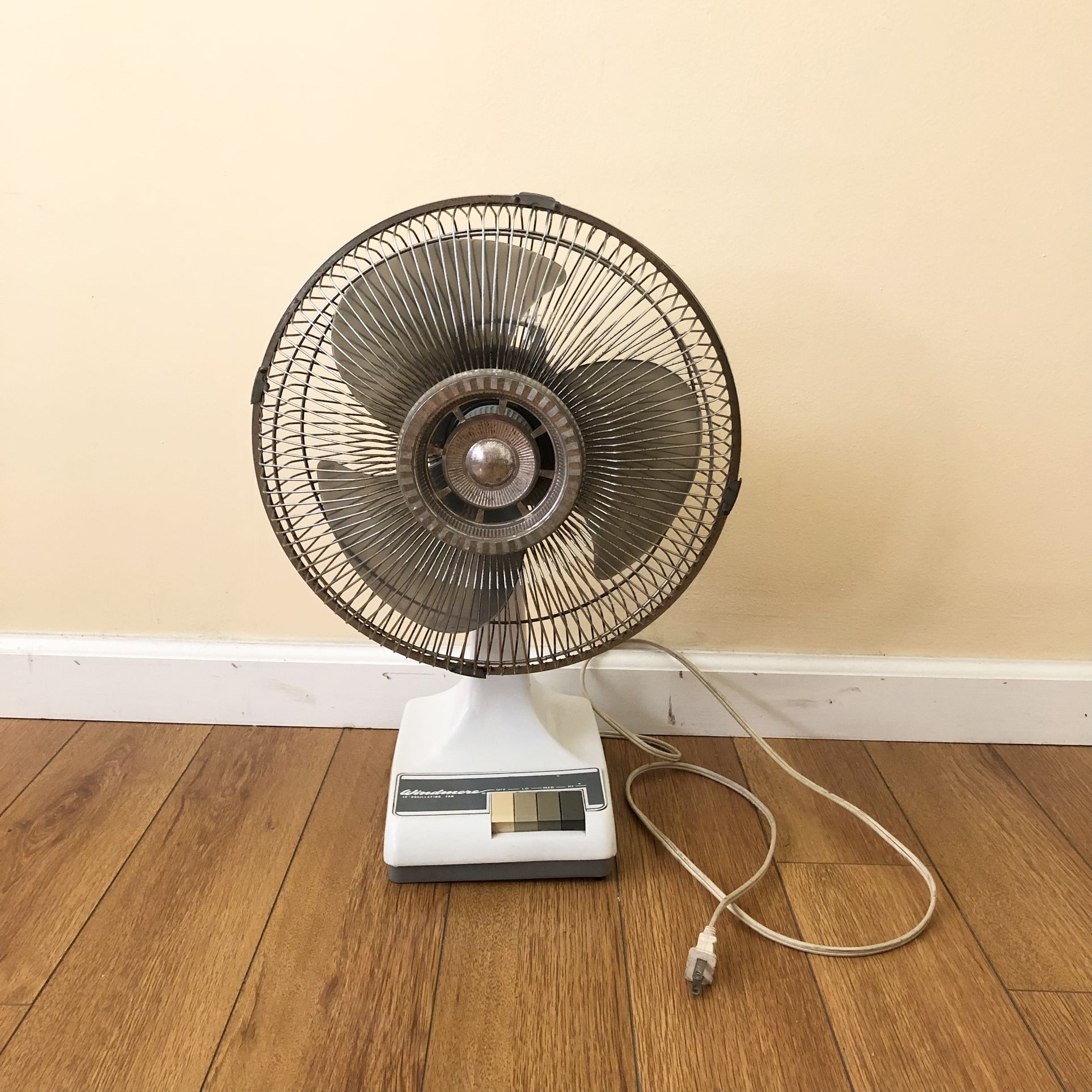 Fan Normal operation, swingable