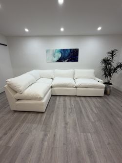 FREE DELIVERY 🚚 SECTIONAL WHITE SKYE 4PCS Recliner 