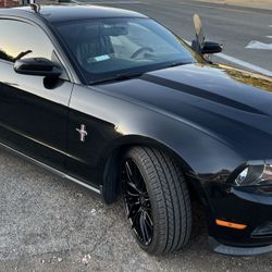 2011 Ford Mustang