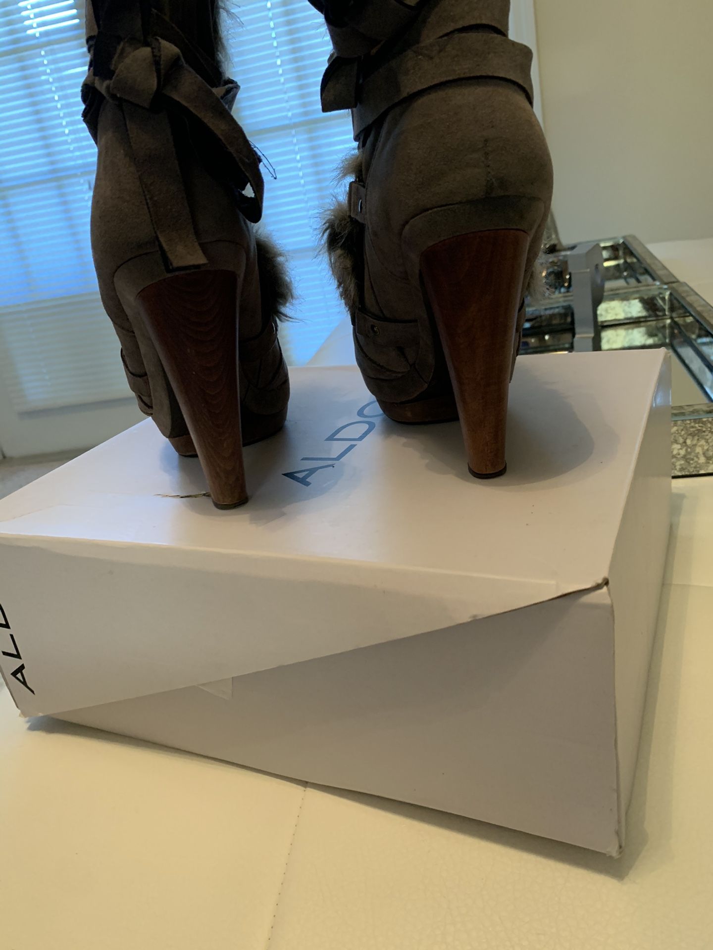 Aldo vanderau women’s boot size 38 (8)
