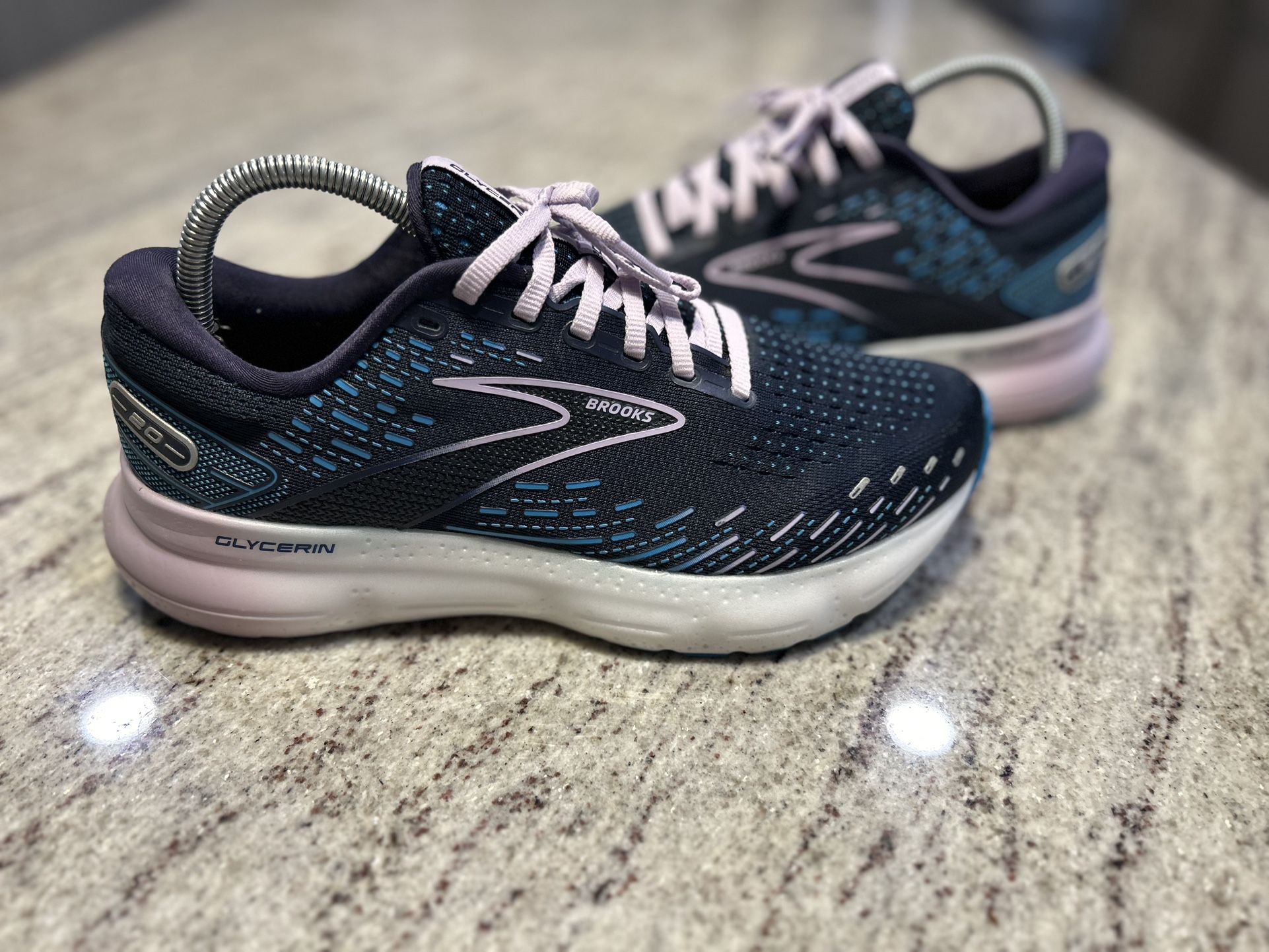 Brooks Women's Glycerin 20 Neutral Running Shoes (SIZE 10)
