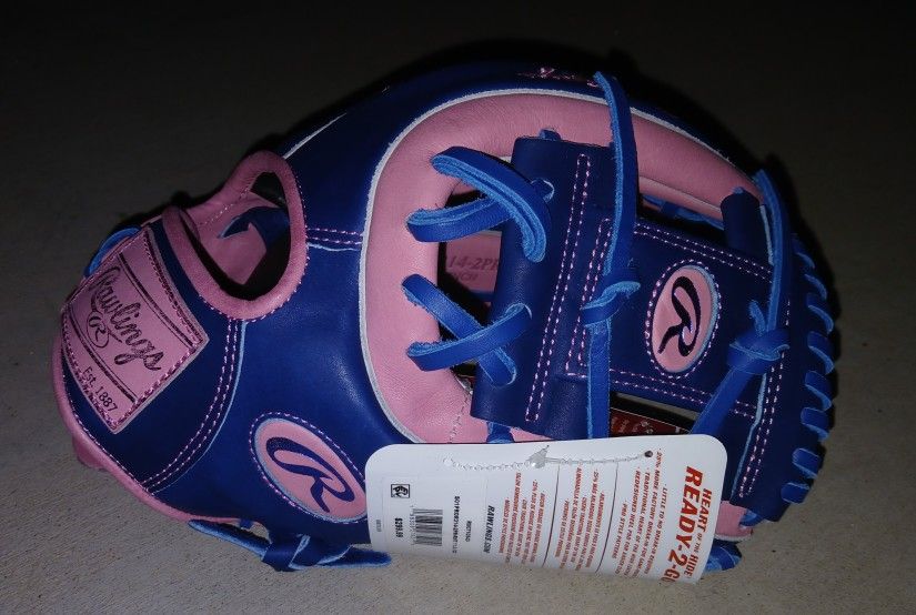 Rawlings 11.5 Inch Heart Of The Hide Baseball Glove. Brand New. Retails For $300. Today ONLY $200