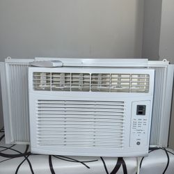 Window Air Conditioner 