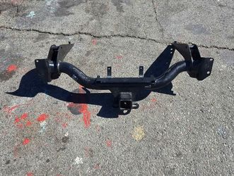 GM Trailer Hitch Receiver Class 5 OEM (contact info removed)5 Silverado Sierra 2500HD 3500HD