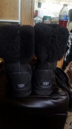 Black Ugg Tall Size 8 Boots