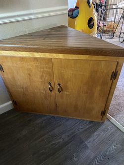 Corner Storage Cabinet 