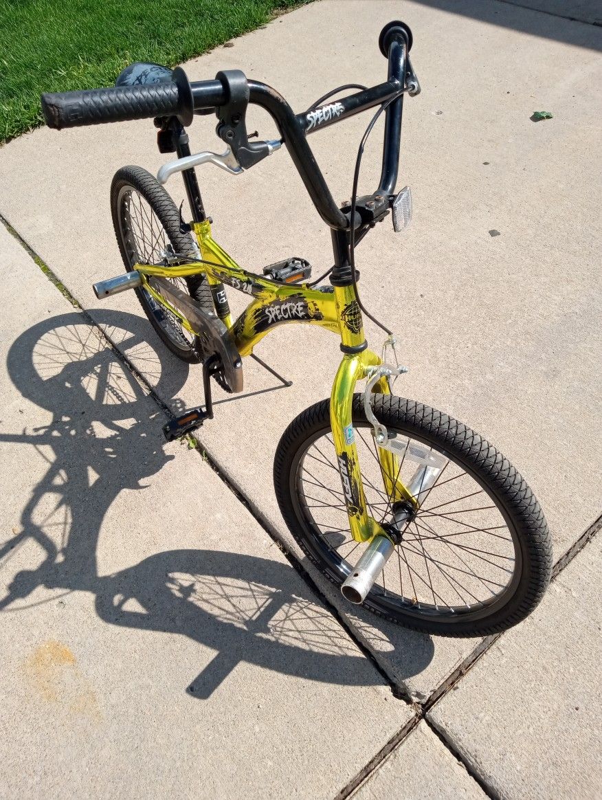 20"BMX Bike Cool Looking Bike Stand Out 