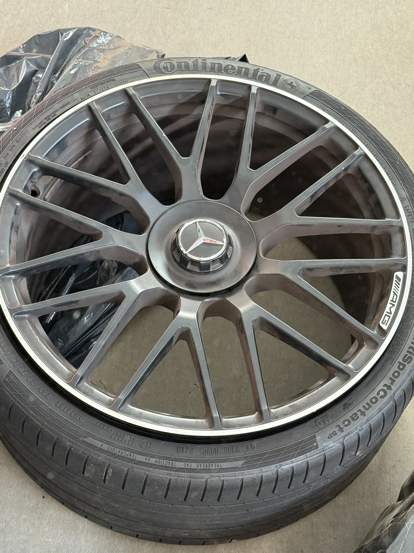Mercedes AMG Rims