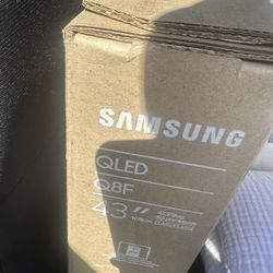 Samsung Led 8qf 43’ 