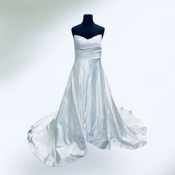 Dream Couture By Lara Wedding Dress