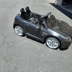 Kids mercedes slc 300 final edition coupe electric car