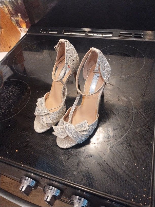 Inc International Concepts