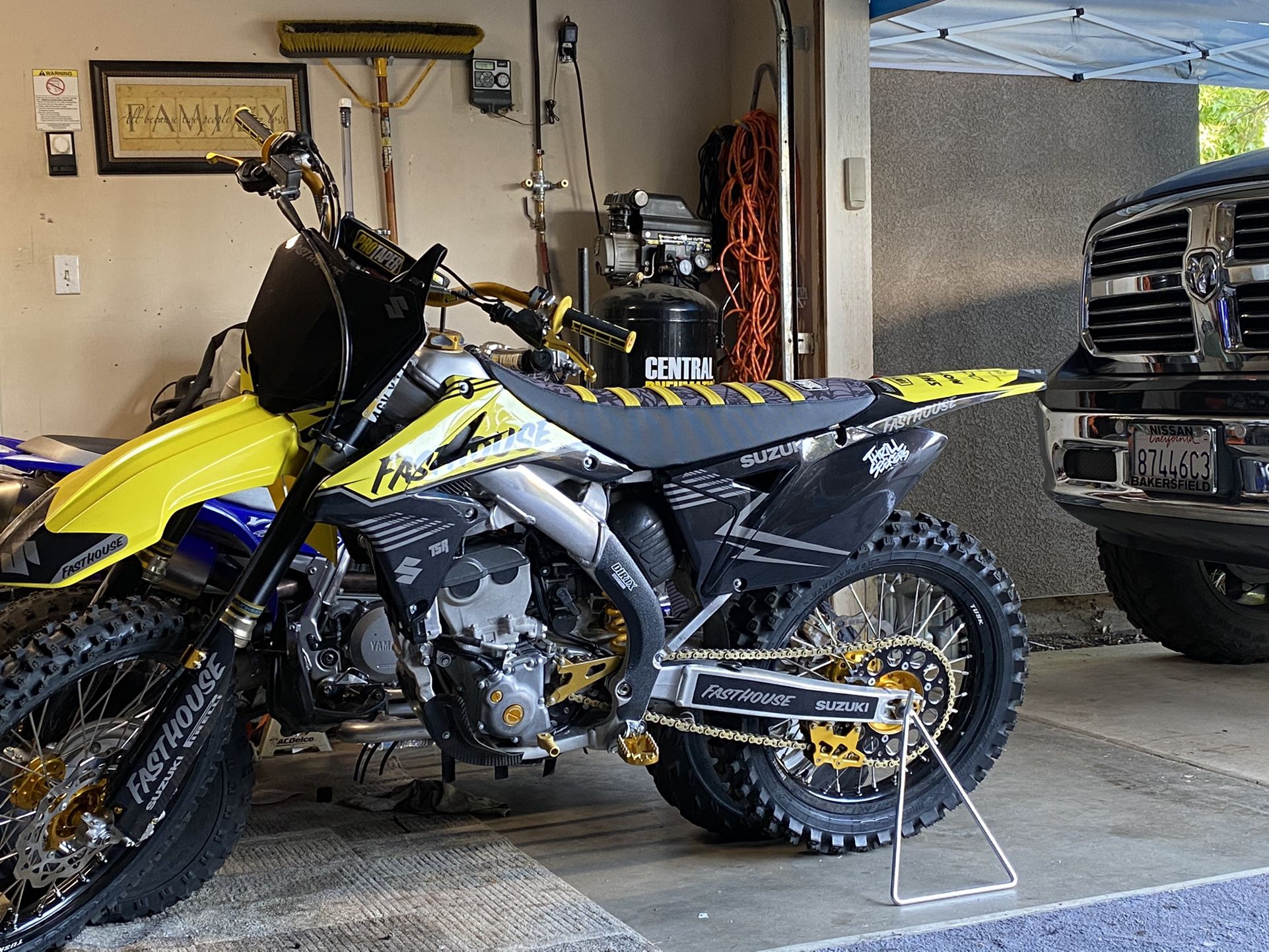 Photo 2013 RMZ 250 fuel injected