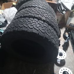 Off Road Tires 