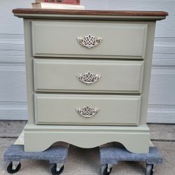 Beautiful one of a kind refurbished night stand / end table