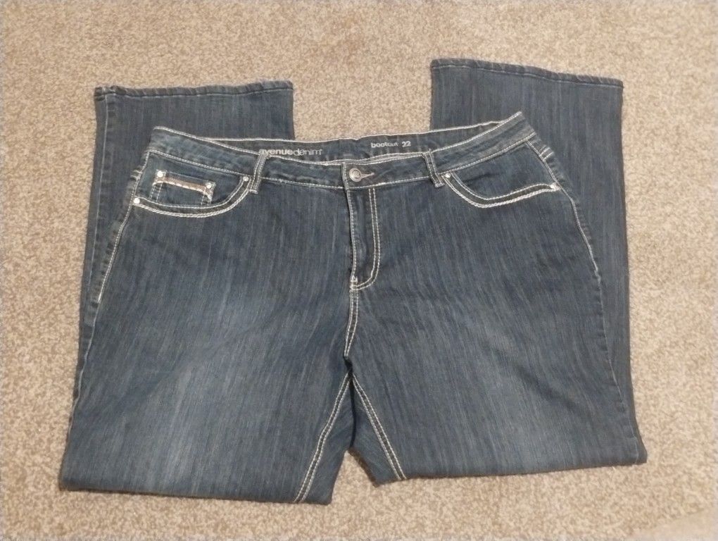 Avenue Blue Denim Jeans 22