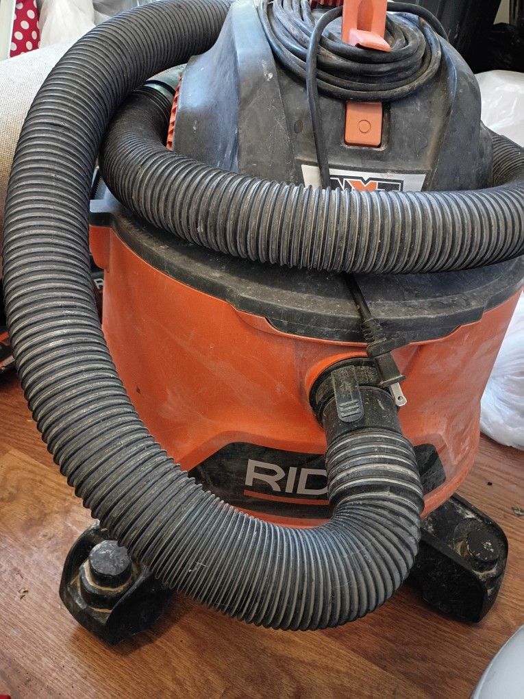 Ridgid Comercial Viacum