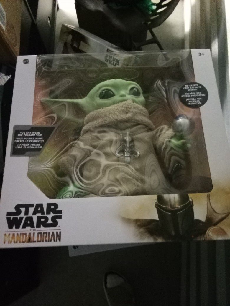 Star Wars Yoda Doll