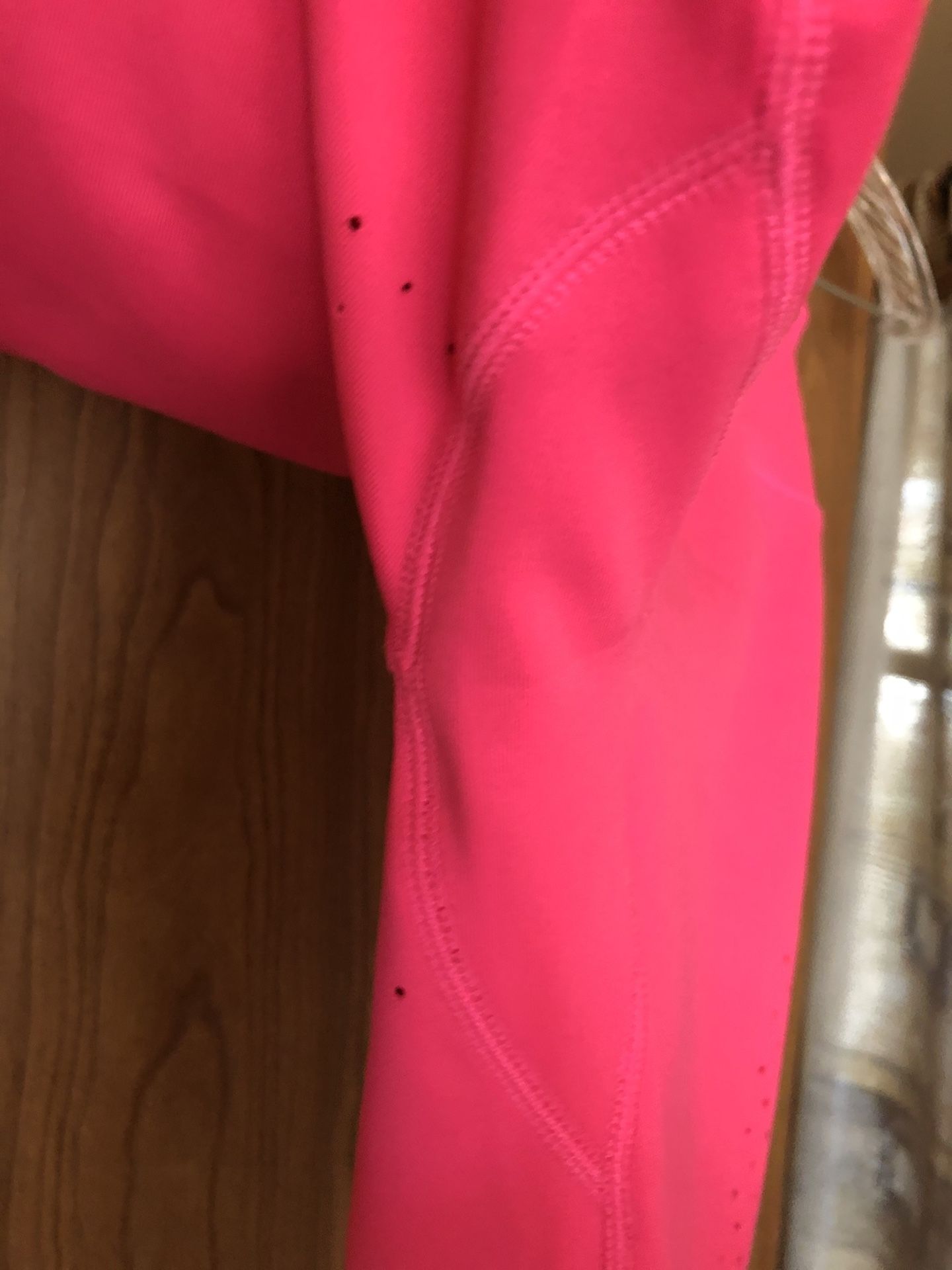 Buffbunny Allure Barbie HOT pink leggings M for Sale in Los Angeles, CA -  OfferUp