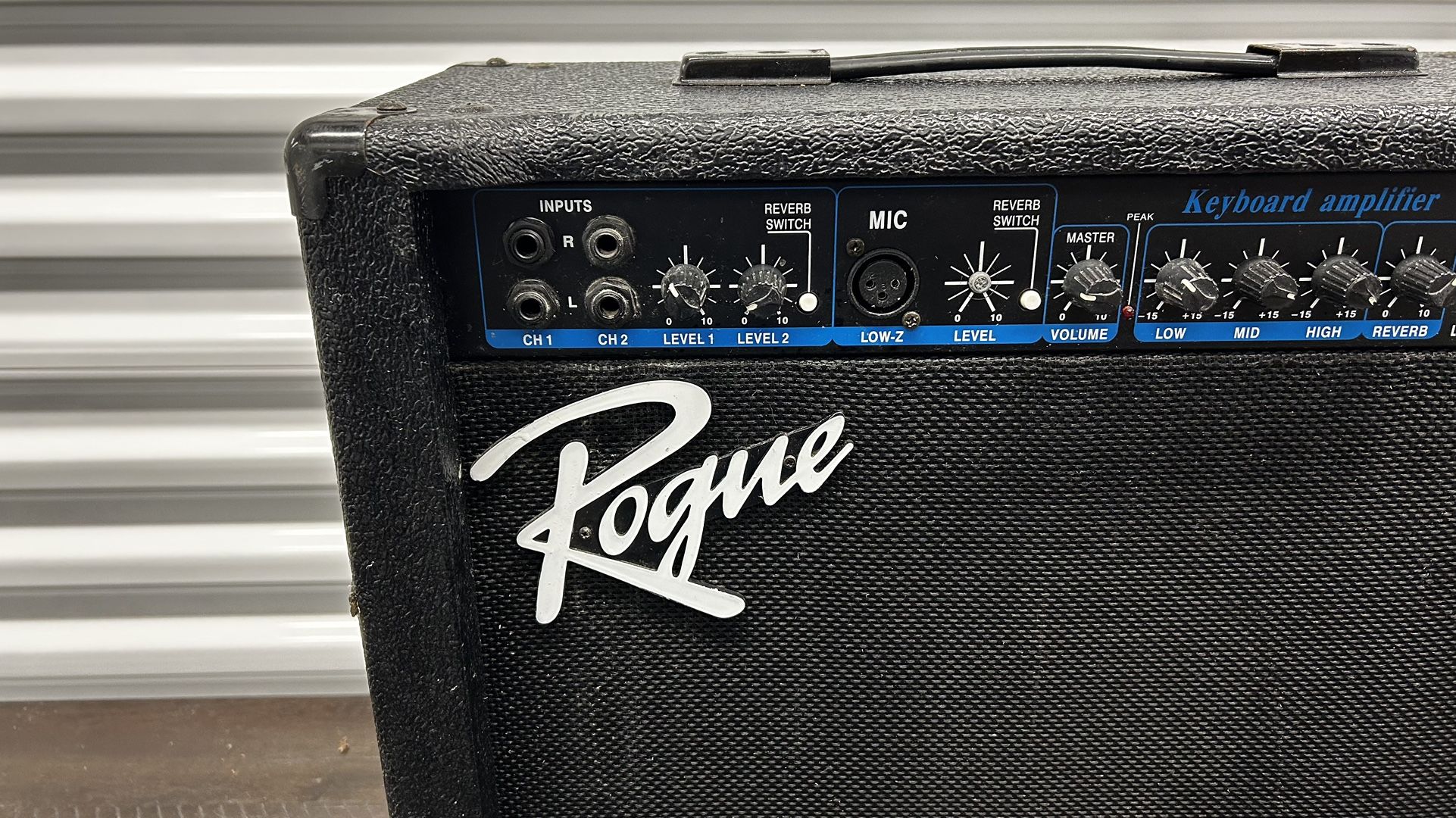 Rogue Keyboard/Guitar Amplifier 45 OBO for Sale in Miami, FL OfferUp