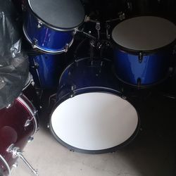 Drum set