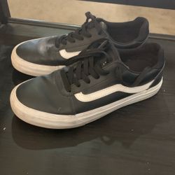 Women’s Vans Size:  8 1/2