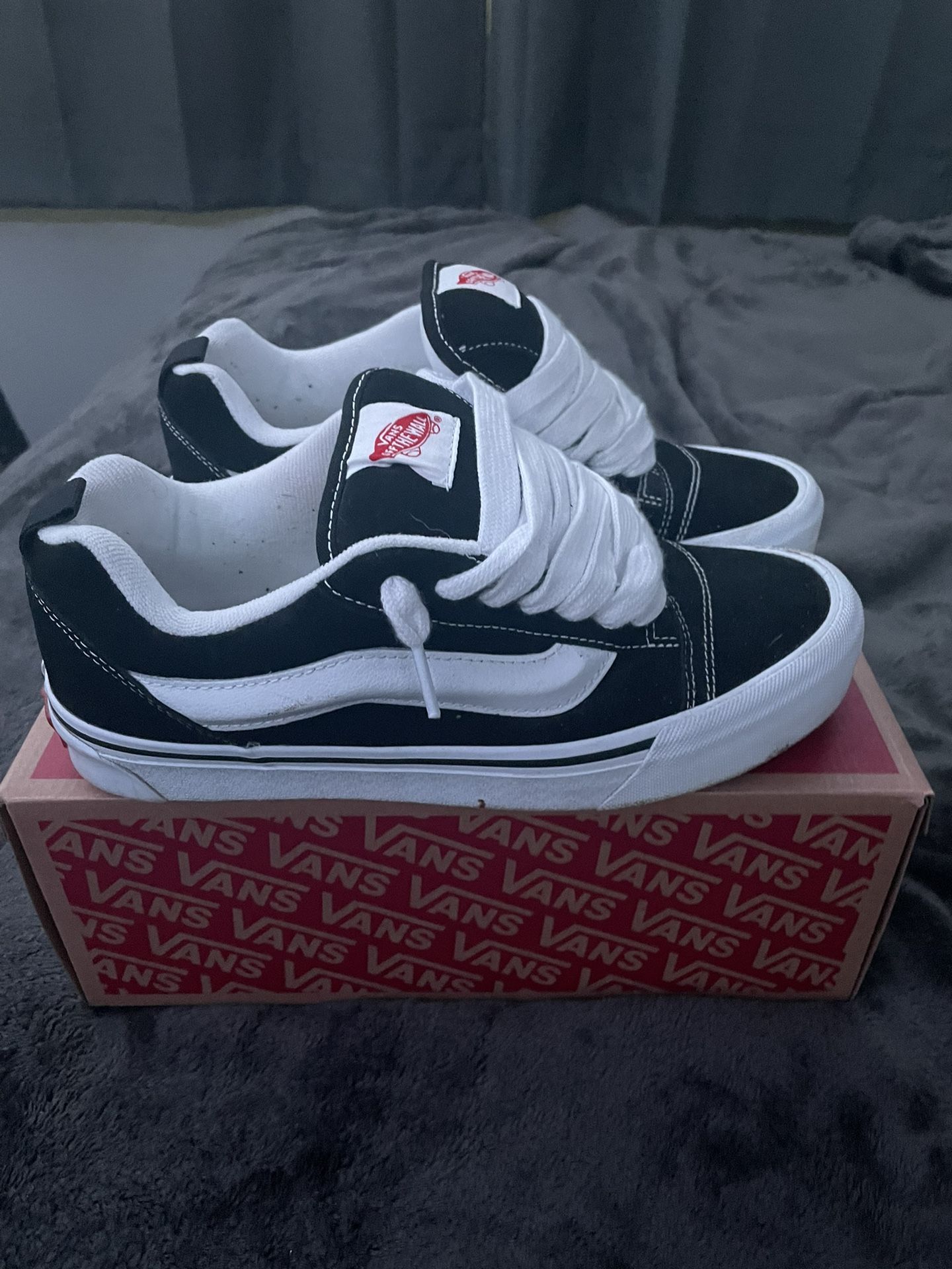 Vans Knu Skool