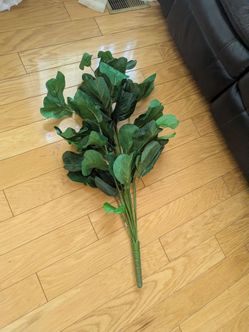 Artificial fiddle leaf branches