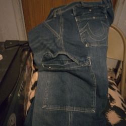 True religions 42* 32