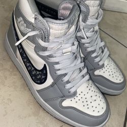 Jordan 1 Retro High Dior 
