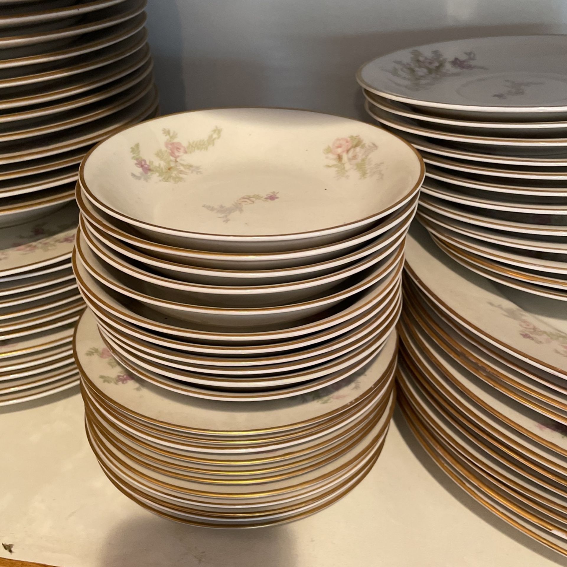 Vintage China Set - Jackson Featherweight China Complete Set