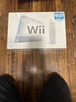 Wii Console with Wii Sports